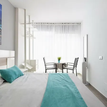 1st Line Studio Las Canteras Beach - Wifi