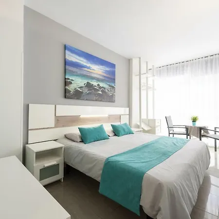 Apartment 1st Line Studio Las Canteras Beach - Wifi